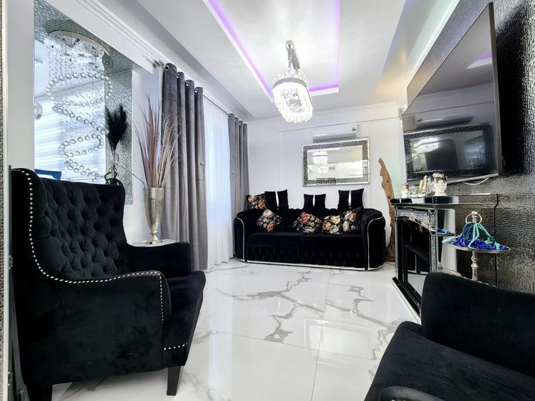 Apartament cu 3 camere decomandat, mobilat în Nord