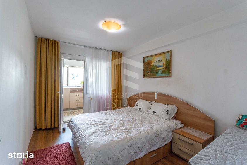 Apartament cu 4 camere decomandat în Pantelimon