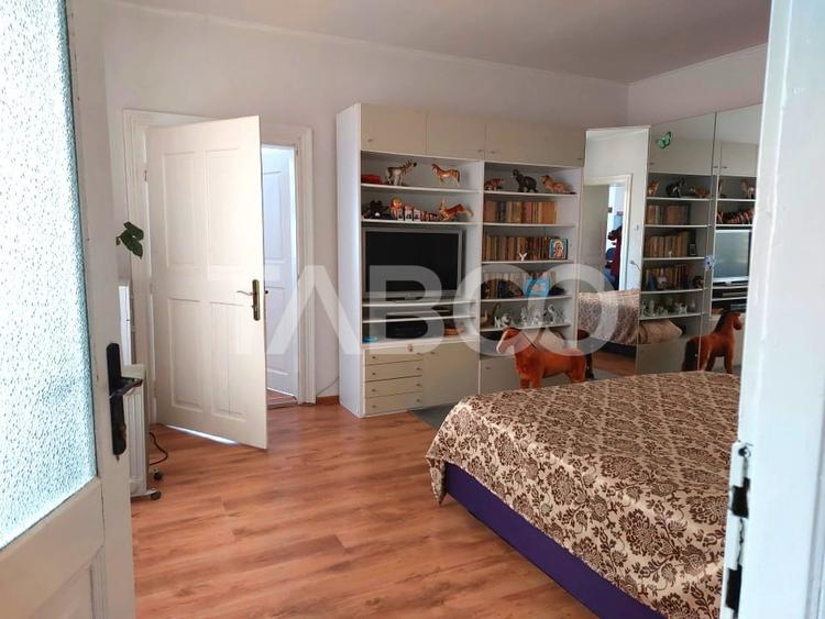 Duplex cu 5 camere cu Canalizare în Cisnădie