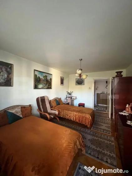 Apartament cu 2 camere decomandat în Dâmbu Pietros