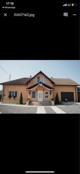 Casă cu 3 camere în Colțirea