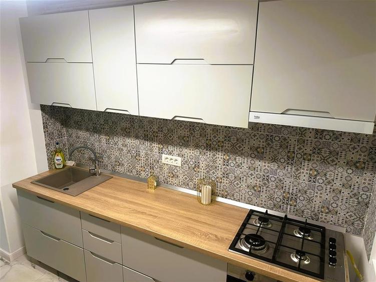 Apartament cu 2 camere decomandat, mobilat în Micro 14