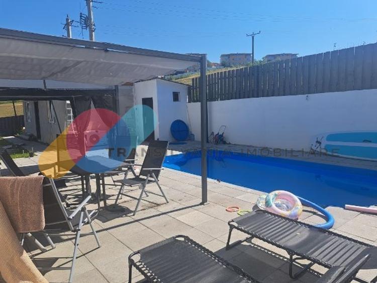 Casă individuală cu 4 camere cu Canalizare în Apahida