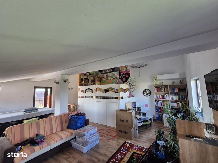 Casă cu 4 camere cu Teren 247 Mp în Central