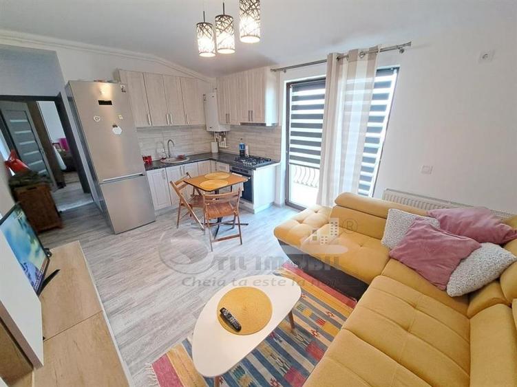 Apartament cu 2 camere semidecomandat, mobilat în Aeroport