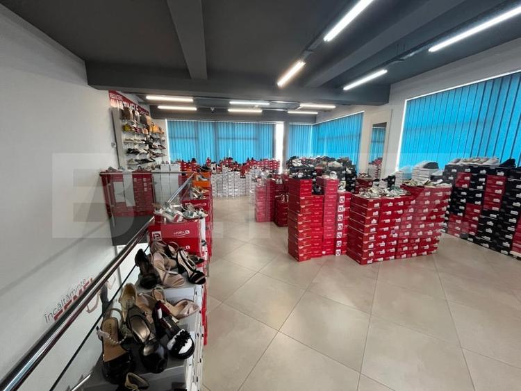 Spațiu comercial, de 226 mp, în Episcopia Bihorului
