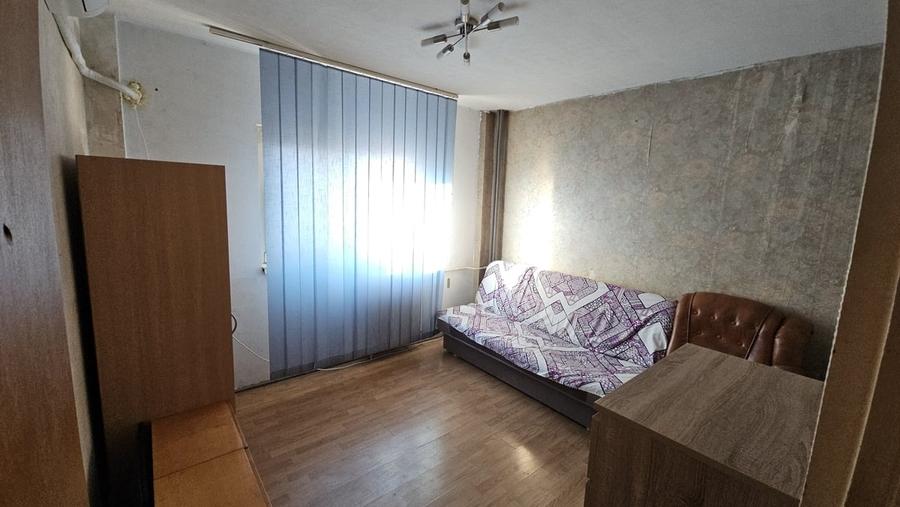 Apartament cu 2 camere decomandat în Vitan