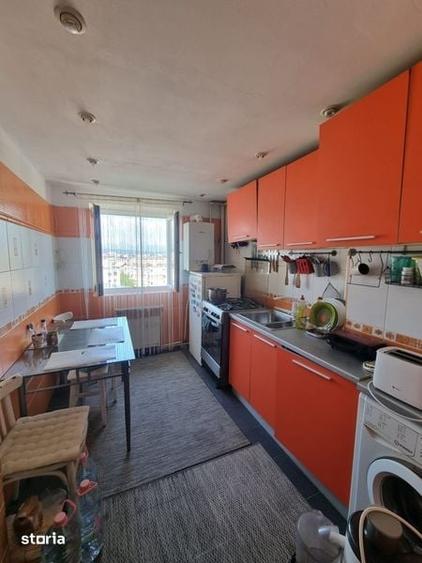 Apartament cu 2 camere decomandat în Nicolae Titulescu