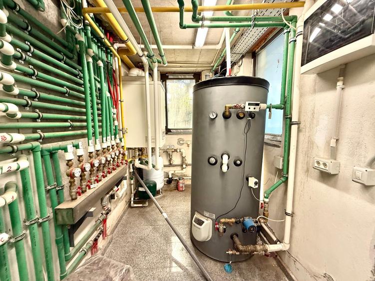 Apartament cu 2 camere semidecomandat, mobilat în Lujerului