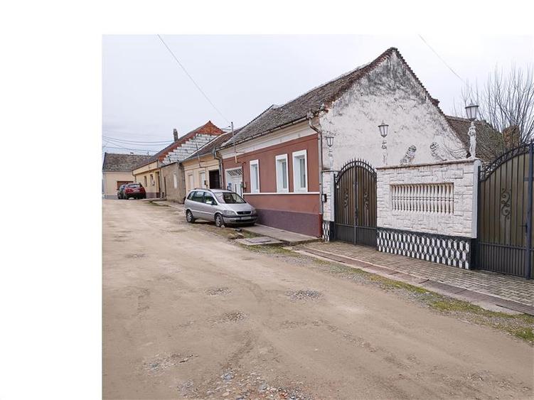 Casa cu teren 315 mp Moldova Veche, jud. CS - 24