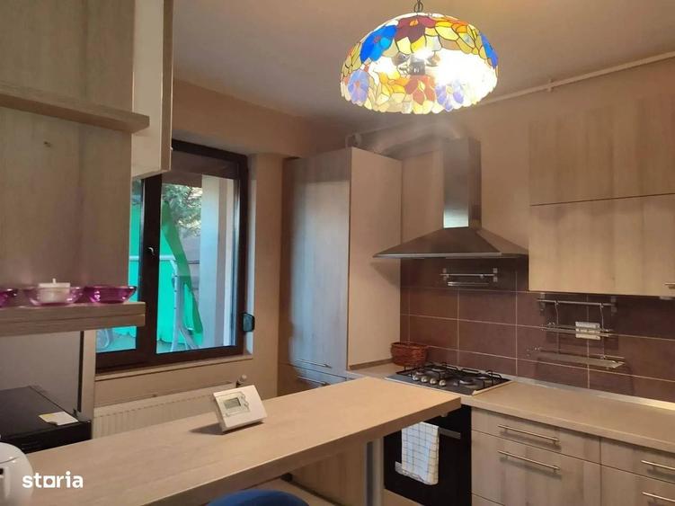 Apartament cu 4 camere în Central