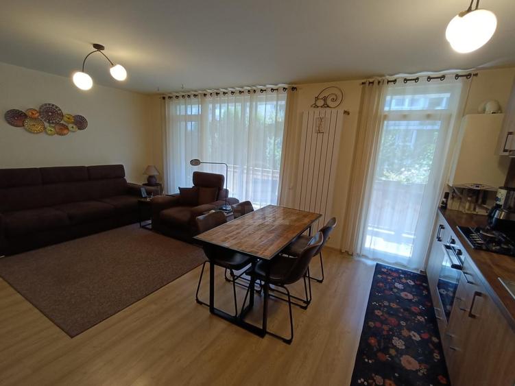 Apartament cu 2 camere semidecomandat în Florești