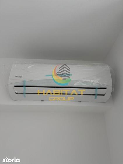 Garsonieră decomandată în Titan