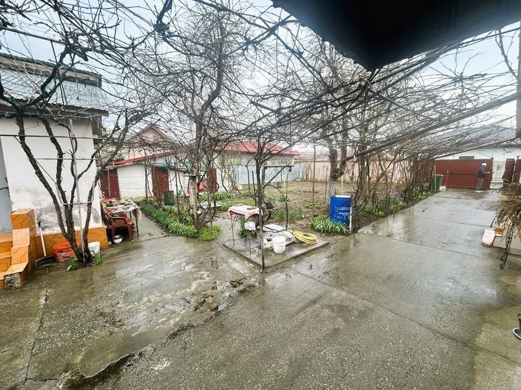 Casă individuală cu 3 camere cu Teren 564 Mp în Glina
