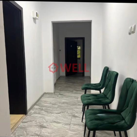 Casă individuală cu 9 camere cu Teren 1058 Mp în Central