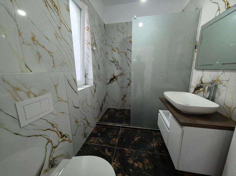 Apartament cu 2 camere decomandat în Girocului