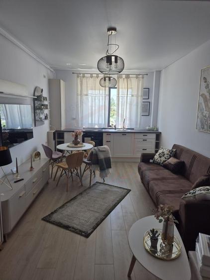 Apartament cu 2 camere decomandat, mobilat în Gării