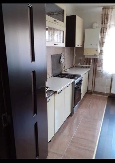 Apartament cu 2 camere decomandat în Cetate
