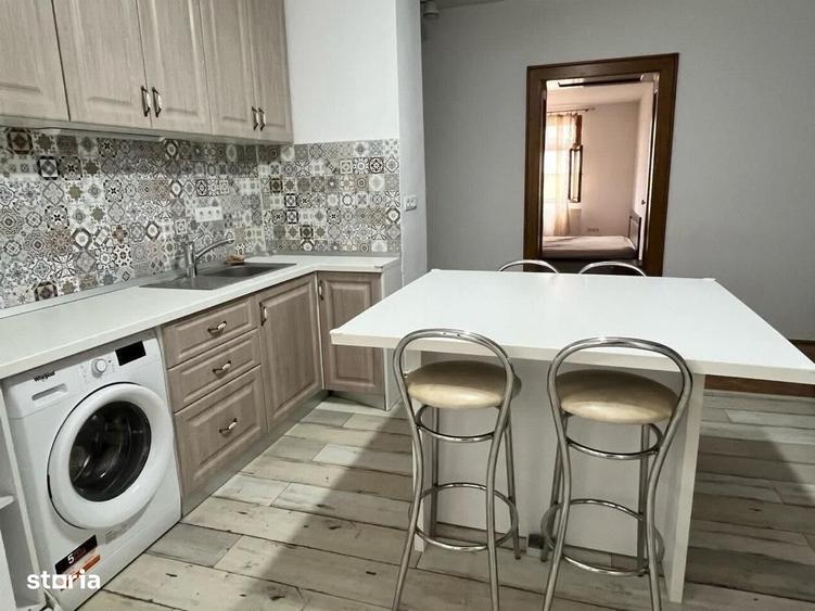 Apartament cu 3 camere în Ultracentral