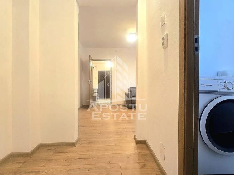 Apartament cu 2 camere semidecomandat în Micălaca