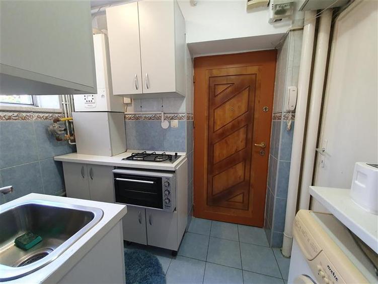 Decebal-Voronet, apartament tip studio, centrala proprie, mobilat-utilat - 16