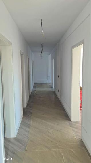 Casă cu 4 camere în Nord