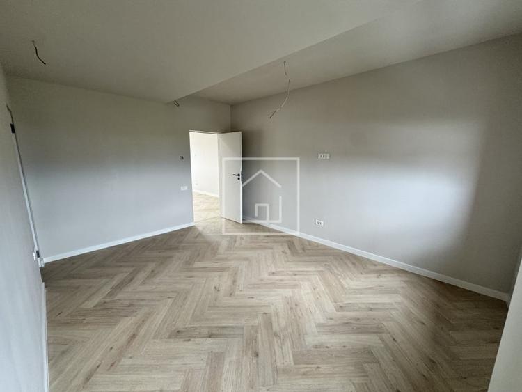 Penthouse cu 3 camere decomandat în Șelimbăr