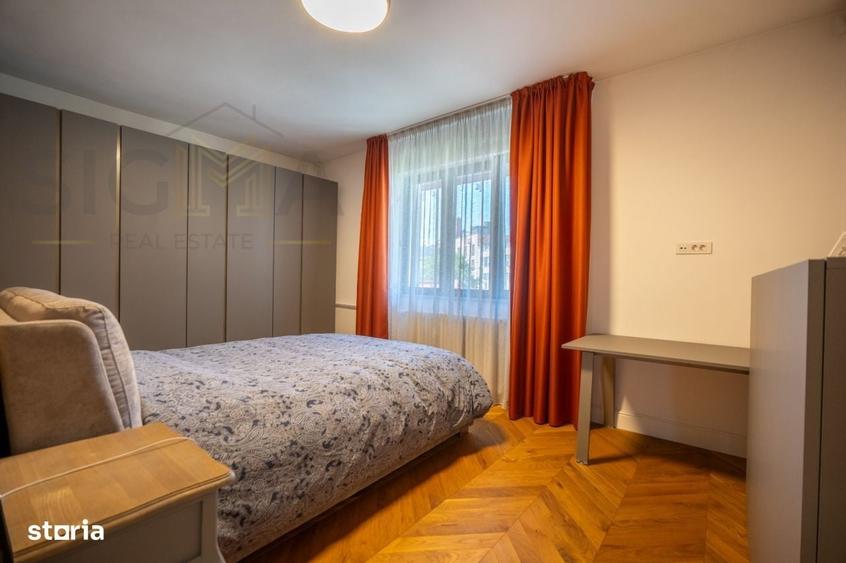 Apartament cu 4 camere în Central