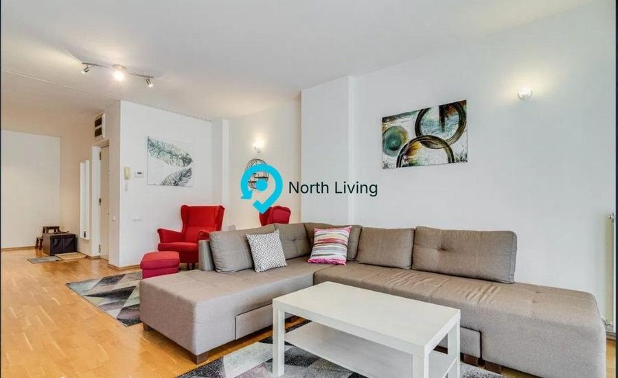 Apartament cu 3 camere semidecomandat, mobilat în Exterior Est