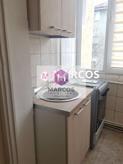 Apartament 2 camere semidecomandat, et.2, Lunca, ID 738 - 8