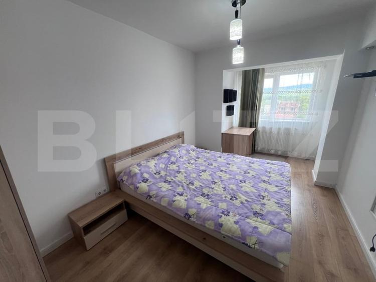 Apartament cu 3 camere semidecomandat, mobilat în Mărăști