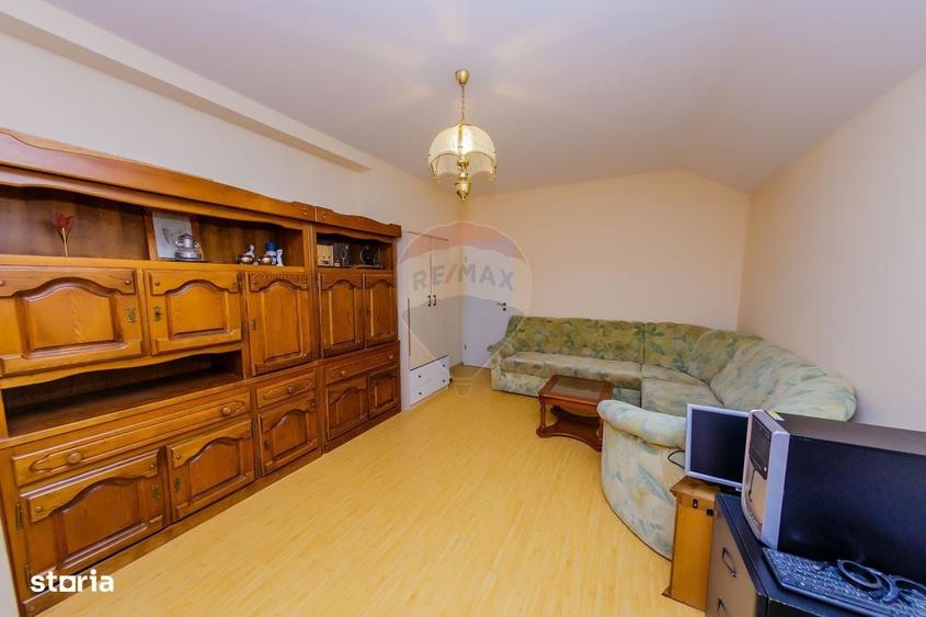 Casă cu 4 camere în Central