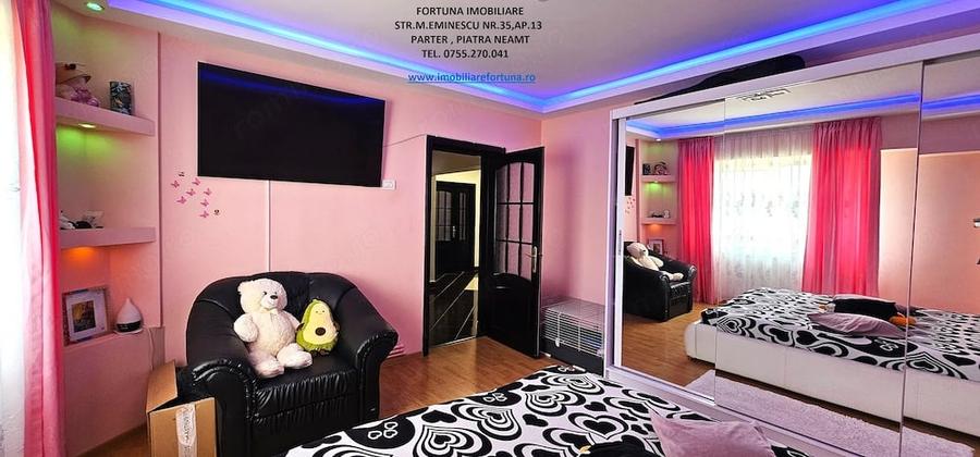 Apartament 3 camere decomandate, cu boxa si loc parcare, zona 1 Mai - 11