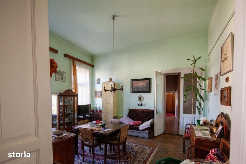 Apartament cu 4 camere în Ultracentral