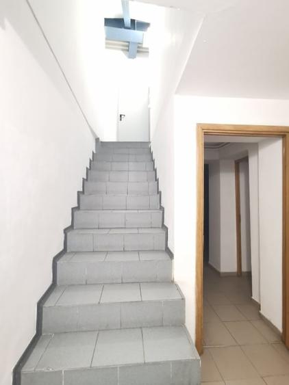 Birou, de 151 mp, în Jiului