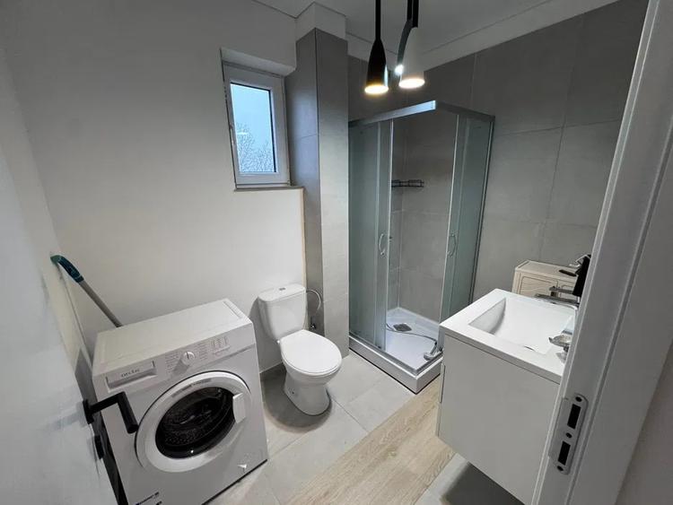Apartament cu 2 camere semidecomandat, mobilat în Apărătorii Patriei