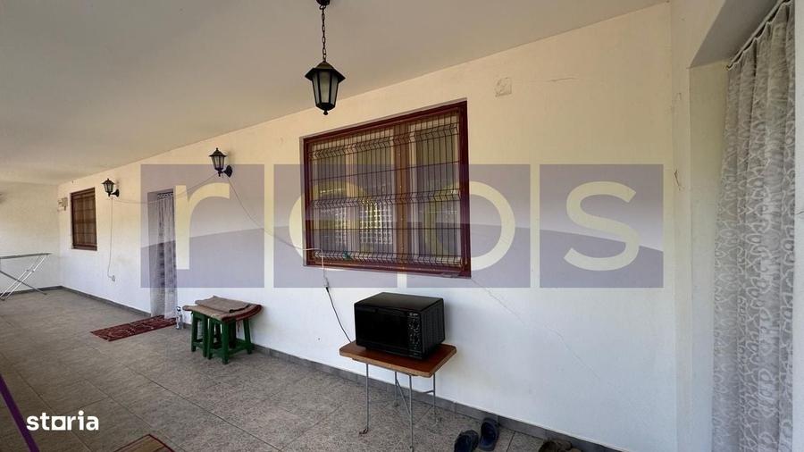 Casă cu 3 camere în Meri