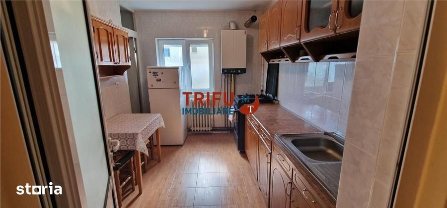 Apartament cu 2 camere decomandat în Tolstoi