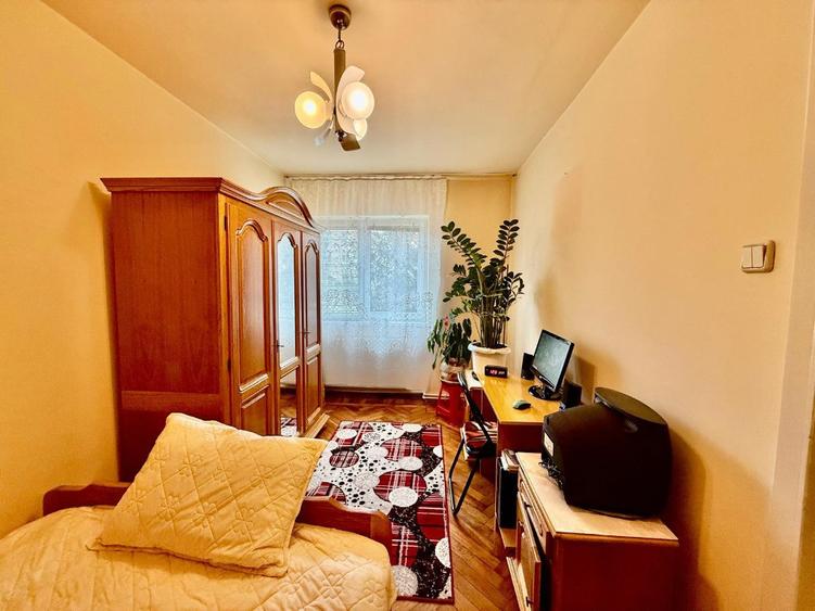 Apartament cu 2 camere semidecomandat în Zamfirescu