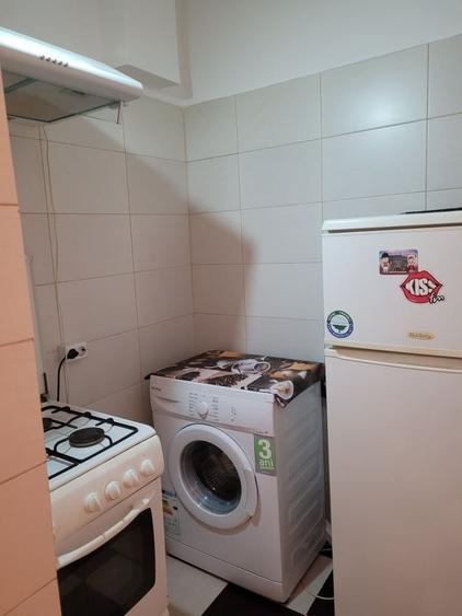 Garsonieră decomandată în Rahova