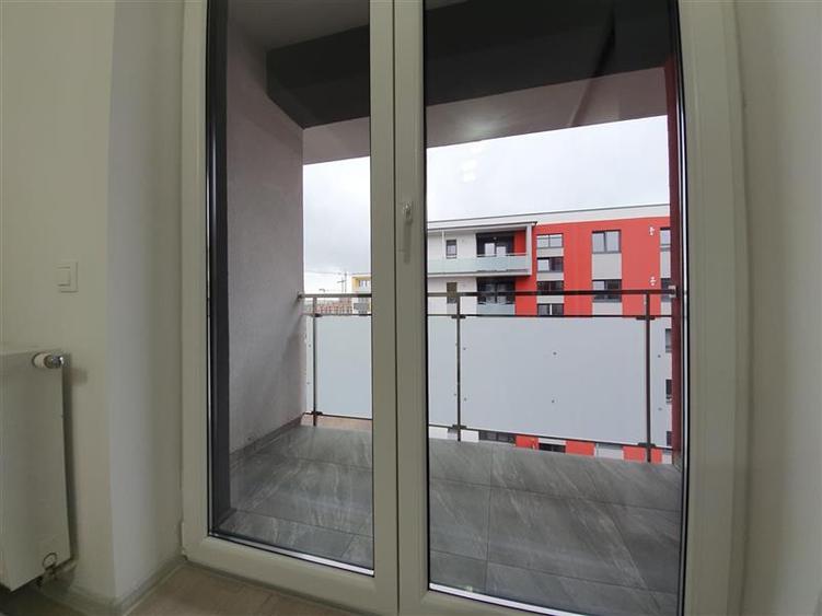 Apartament cu 2 camere decomandat în Avantgarden