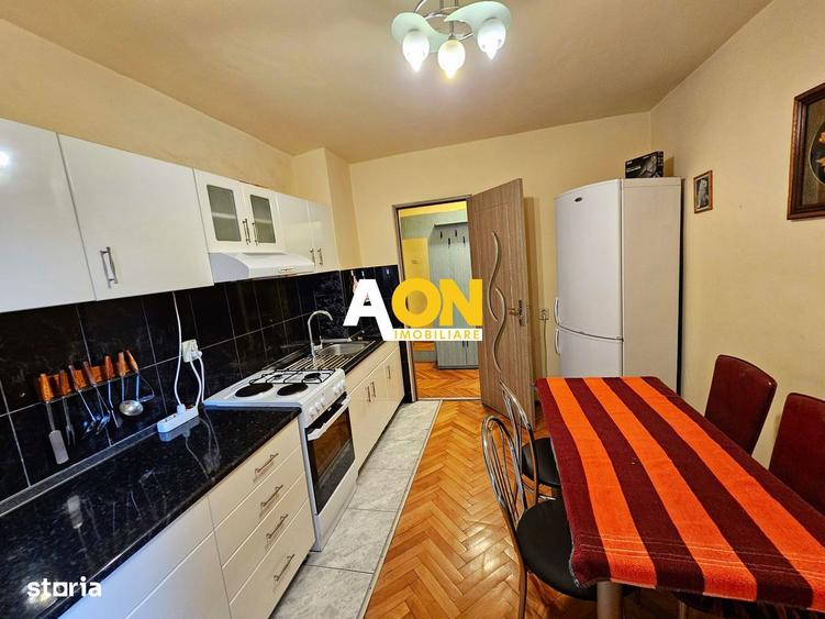 Apartament 3 camere, 2 bai, 2 balcoane, etaj 1, zona Liceului Sportiv - 4