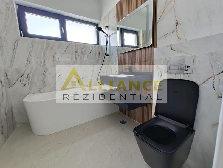 Casă individuală cu 4 camere cu Canalizare în Berceni