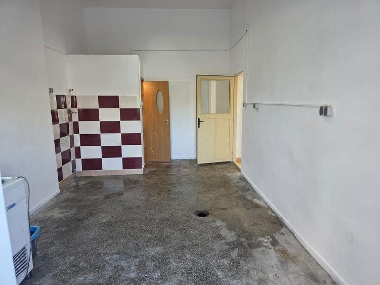 Spațiu comercial, de 62 mp, în Cârciumărești