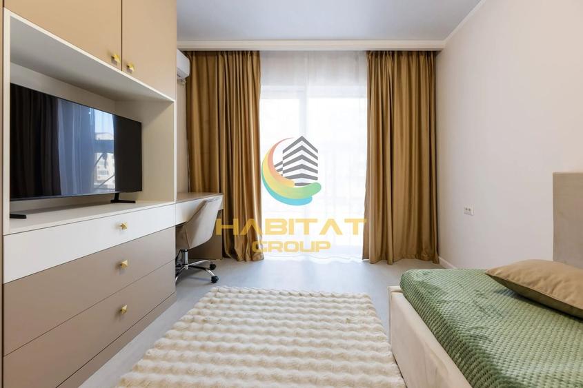 Apartament cu 3 camere semidecomandat în Vest