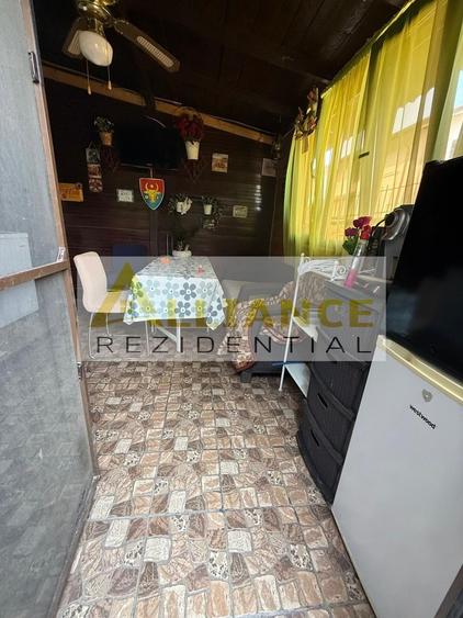 Apartament cu 3 camere decomandat, mobilat în Frumușani