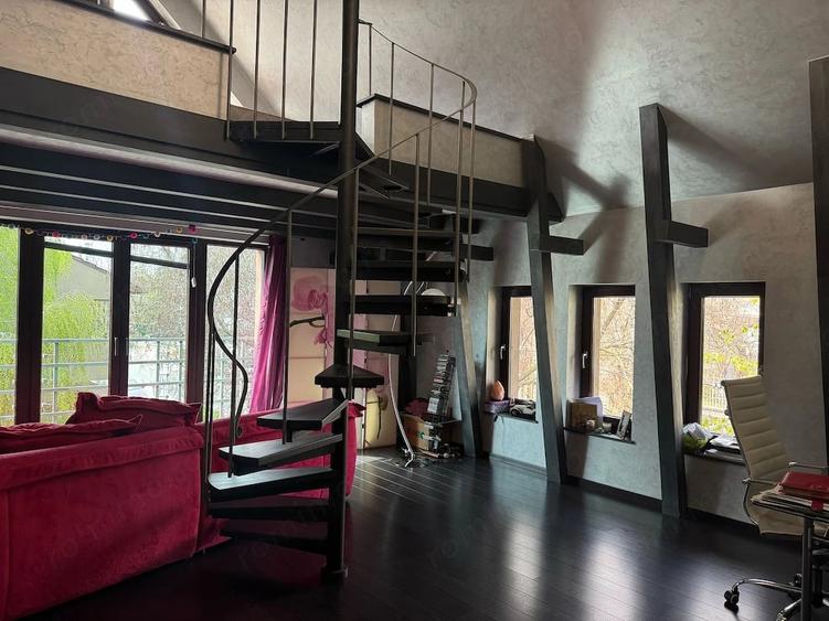Casă cu 6 camere cu Teren 507 Mp în Funcționarilor