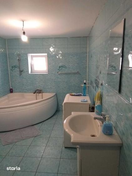 Casă cu 4 camere decomandat cu Teren 952 Mp în Stănești