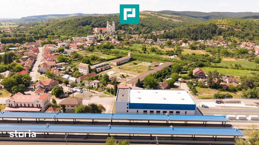 Spațiu comercial, de 700 mp, în Central