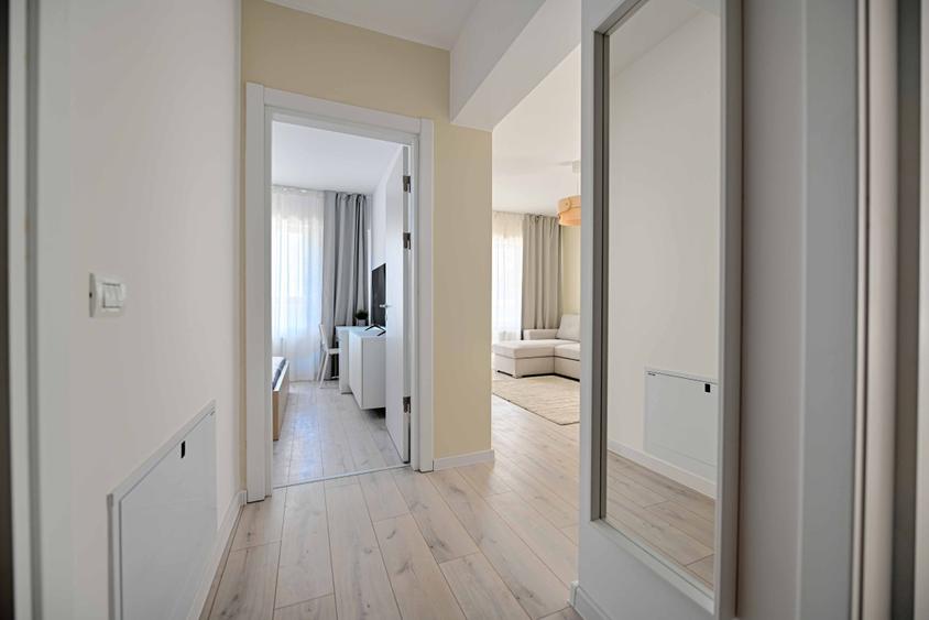 Apartament cu 2 camere semidecomandat, mobilat în Militari